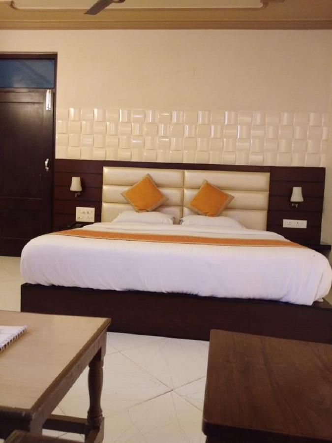 Hotel Samrat Rajasthan Hanumāngarh Exterior foto